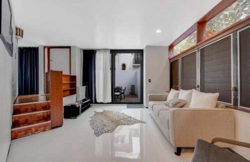 Colee Hammock Apartment | Las Olas Hammocks Unit 2 By Pmi