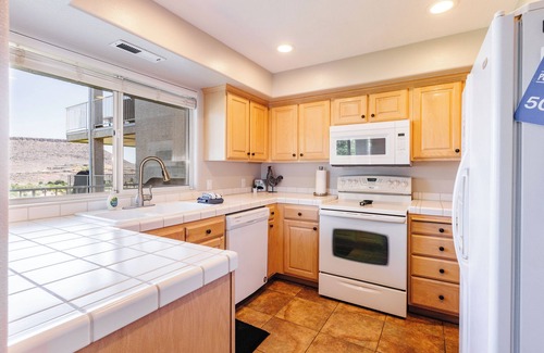 St. George Condo | Las Palmas Resort #505 | All-Inclusive Amenities