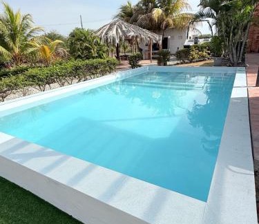 Playas House | Las palmeras con piscina