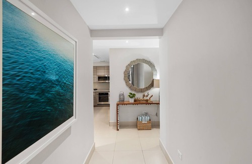 Herreras Condo | Las Palmeras | Oceanfront Luxury 3 Bedrooms Villa