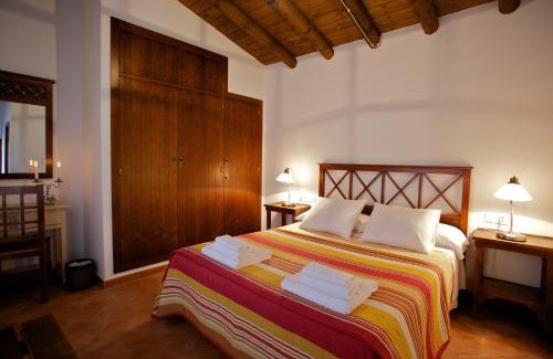 Higuera de la Sierra House | Las Tobas