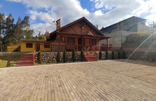 Cuenca House | Las Tres Campanas (Ricaurte)