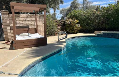 Las Vegas House | Las Vegas Luxury Villa - Only mins from the Las Vegas Strip!