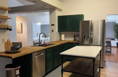 Sunrise Manor House | Las Vegas paradise home