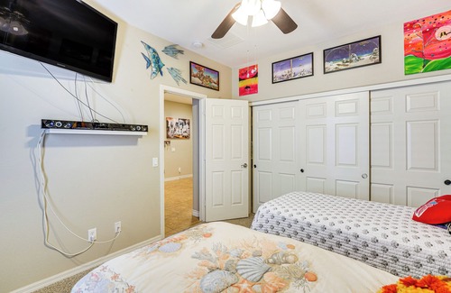 Silverstone Ranch House | Las Vegas Retreat w/Gas Grill & Mountain Views!