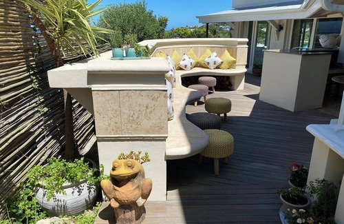 Plettenberg Bay House | Lasalle Holiday Home - All the space, all the amenities. Sun, fun, views anyone?