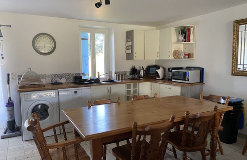 Saint-Sylvestre-sur-Lot House | Lasclottes Granary, 5 acres on the river Lot, perfect for up to 12 people