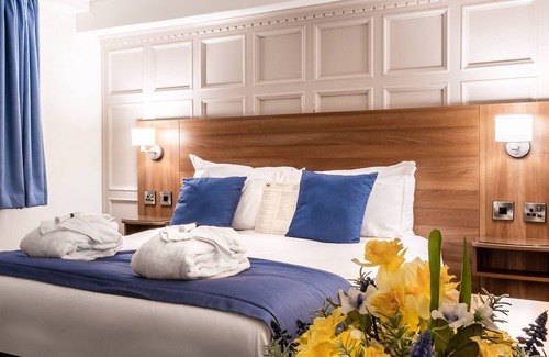 Bromley Cross Hotel | Last Drop Village Hotel and Spa