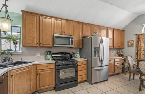 Shirewood House | Last football game available: Abilene