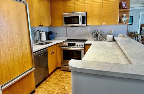 Kaanapali Condo | LAST MINUTE! AMAZING VIEW! Book Anytime Between Aug 21 - Sept 30 325/night!