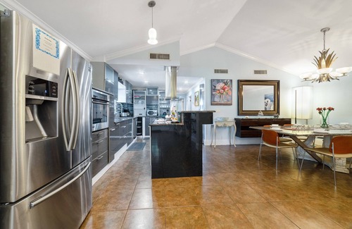 Windermere Villa | Last Minute Disney Getaway! Private Pool & Themed Bedrooms. Book Now! #115909
