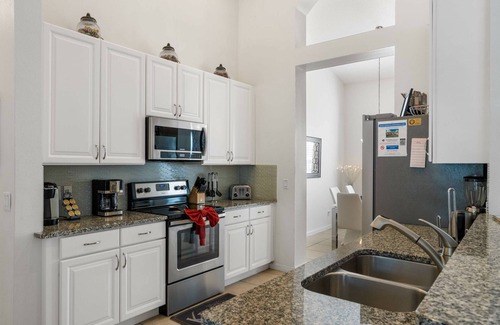 Loughman Villa | Last Minute Disney! Private Pool, Game Room & Themed Bedrooms. Book Now! #93821
