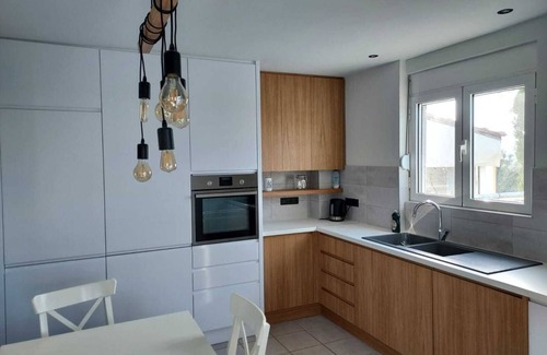 Erfoi House | LAST MINUTE MAY Charming House with 1000 m2 garden, private pool and excellent view