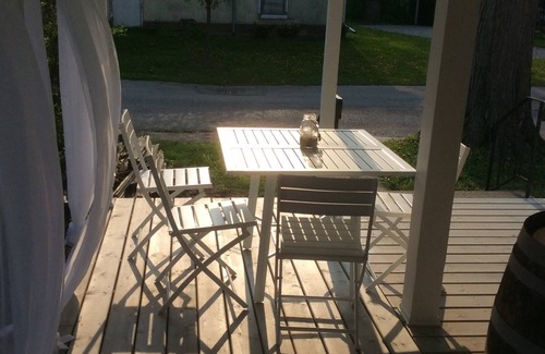 Crystal Beach House | LAST MINUTE SPECIAL in Crystal beach! Bay Beach Hideaway NO. STR 2020-0102