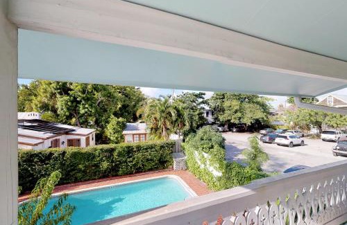 Historic Seaport House | Last Minute