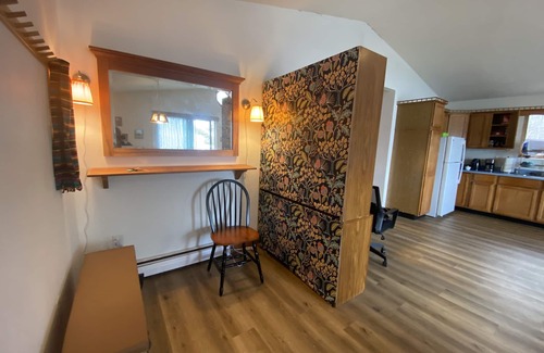 Sabattus House | Last Minute Welcome! Waterfront 4-season house. Peaceful but central Location.
