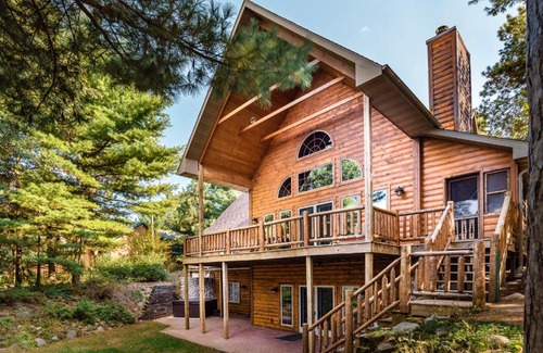 Pine River House | Lasting Memories Lodge