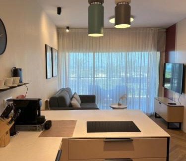 Caesarea House | lasuita- exclusive suites cesarea- sea view suite