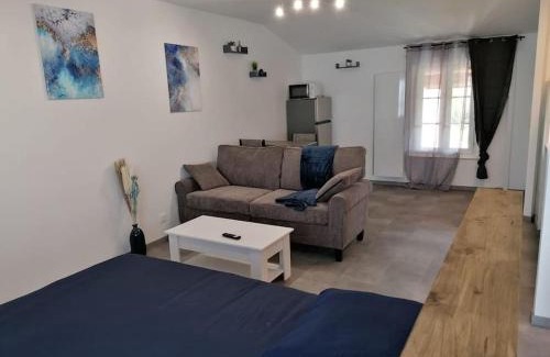 Vitry-le-Francois Apartment | LaSweetHouseBleutée Tout confort