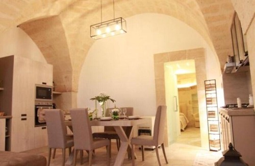Brindisi Histotic Center Apartment | LATA LUXURY HOLIDAY HOME