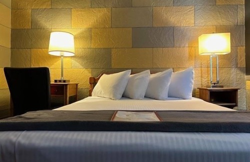 Brattleboro Hotel | Latchis Hotel