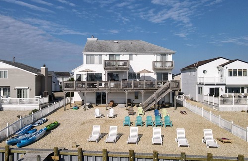 Beach Haven West House | Late Summer & Fall Getaways – Bayfront Home w/Pier, Decks & Stunning Views