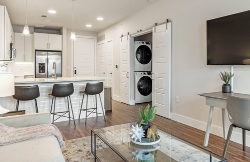 Wetmore Apartment | LaTierna 1BD 10 - One Bedroom Apartment, Sleeps 2