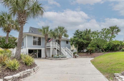 Beachwalk House | Latitude Adjustment - Private Pool!