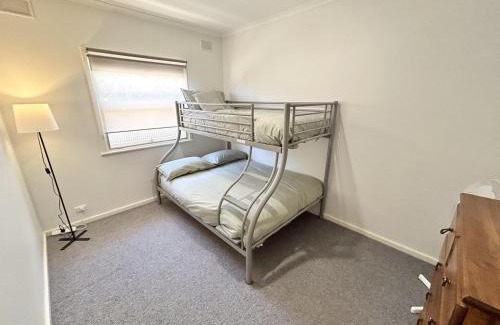 Port Hughes House | Latone Sea Lodge - Entire Home in Port Hughes
