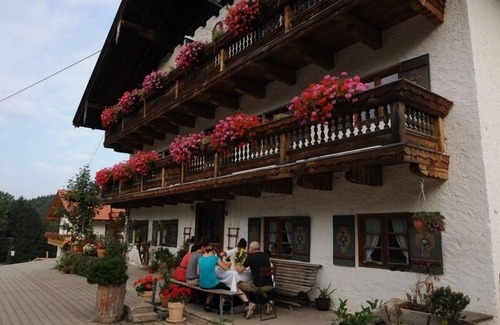 Bernau am Chiemsee Apartment | Laubenstein vacation apartment for 2-4 people (70 sqm, upper floor)