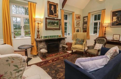 Clovelly House | Laundry Cottage