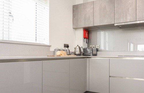 Milnthorpe Cottage | LAUNDRY COTTAGE, pet friendly, luxury holiday cottage in Milnthorpe
