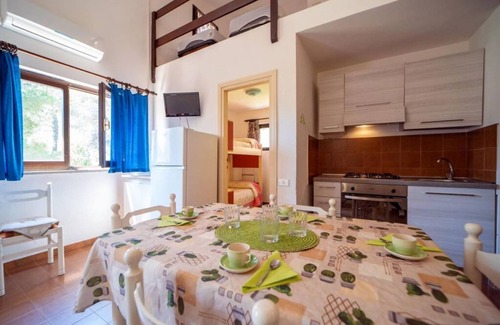 Mola Apartment | Laura apartment - a few minutes drive from Porto Azzurro and Capoliveri