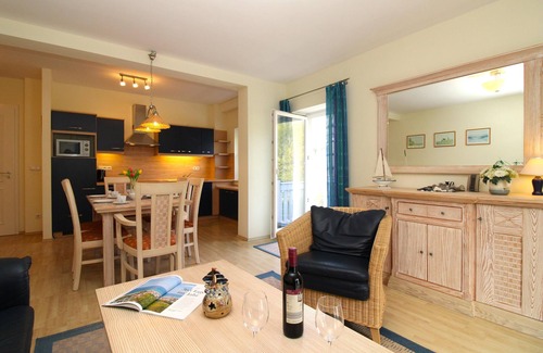 Ostseebad Kuhlungsborn Apartment | Laura Cottage WE 104: 3-room apartment with high-quality furnishings close to the beach