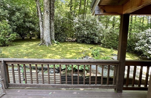 Highlands Cottage | Laurel Cottage- 3 BR/2 baths - Serenity in Highlands, NC