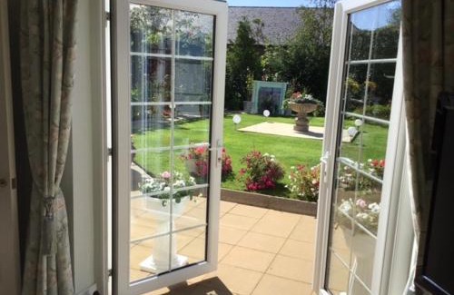 Ballymoney Apartment | Laurel Cottage
