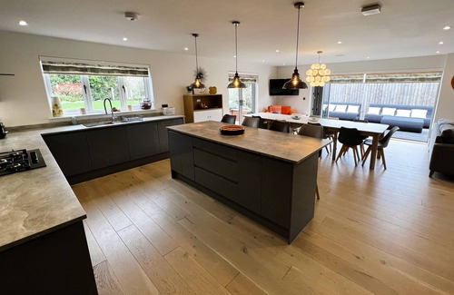 Sandown Ski Chalet | Laurel Cottage