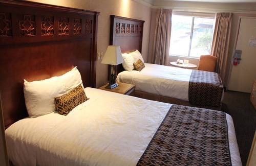 Salinas Hotel | Laurel Inn Motel