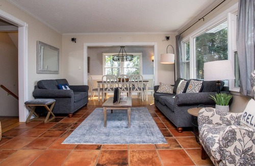 Royal Pines House | Laurel View Cottage: Asheville destination with views, hot tub. Close to restaurants and more!