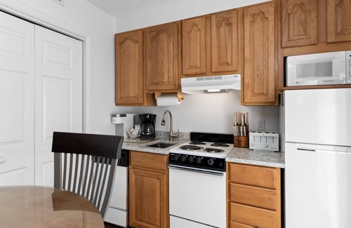 Wintergreen Condo | Laurelwood 25 with Wintergreen Advantage