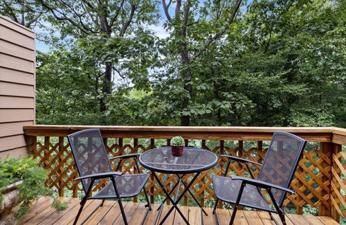 Wintergreen Condo | Laurelwood 73 with Wintergreen Advantage