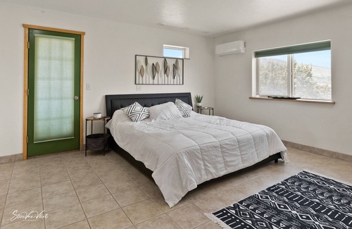 Lava Hot Springs House | Lava airport Getaway