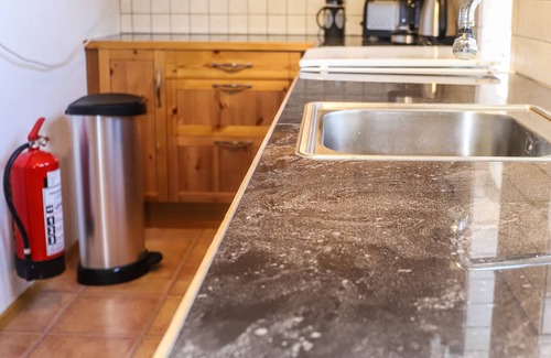 Vestmannaeyjar House | Lava Guesthouse