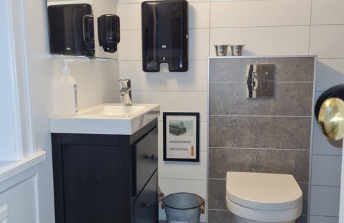 Vestmannaeyjar House | Lava Guesthouse