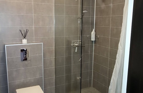 Vestmannaeyjar House | Lava Guesthouse