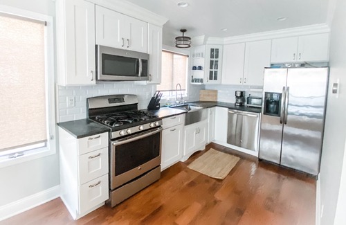 Lavallette Condo | Lavallette Gorgeous 3 Bed/2 Bath Beach Block Rental-Beach Access Street, Badges