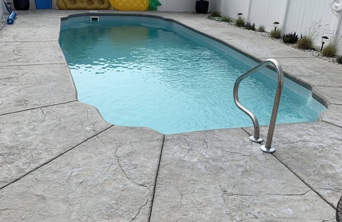 Ortley Beach House | LAVALLETTE SHORE HOUSE 7Bedrooms.POOL available June 21-28 and July 12-19