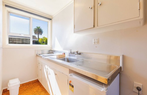 Hastings Hotel | Lavana Motels