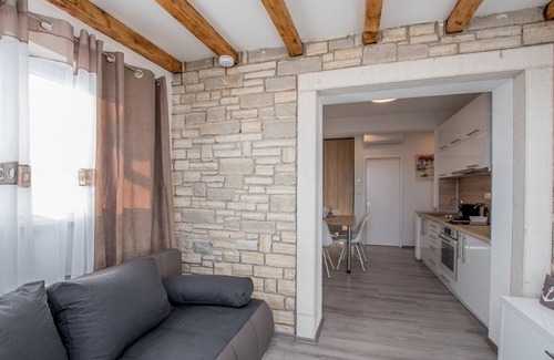 Kaldanija Apartment | Lavanda 2, Peacefull apartment with swimming pool