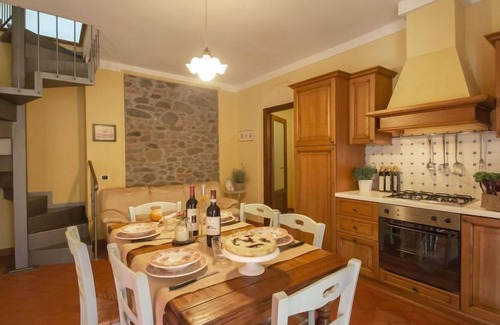 San Giovanni Valdarno Apartment | Lavanda by Interhome